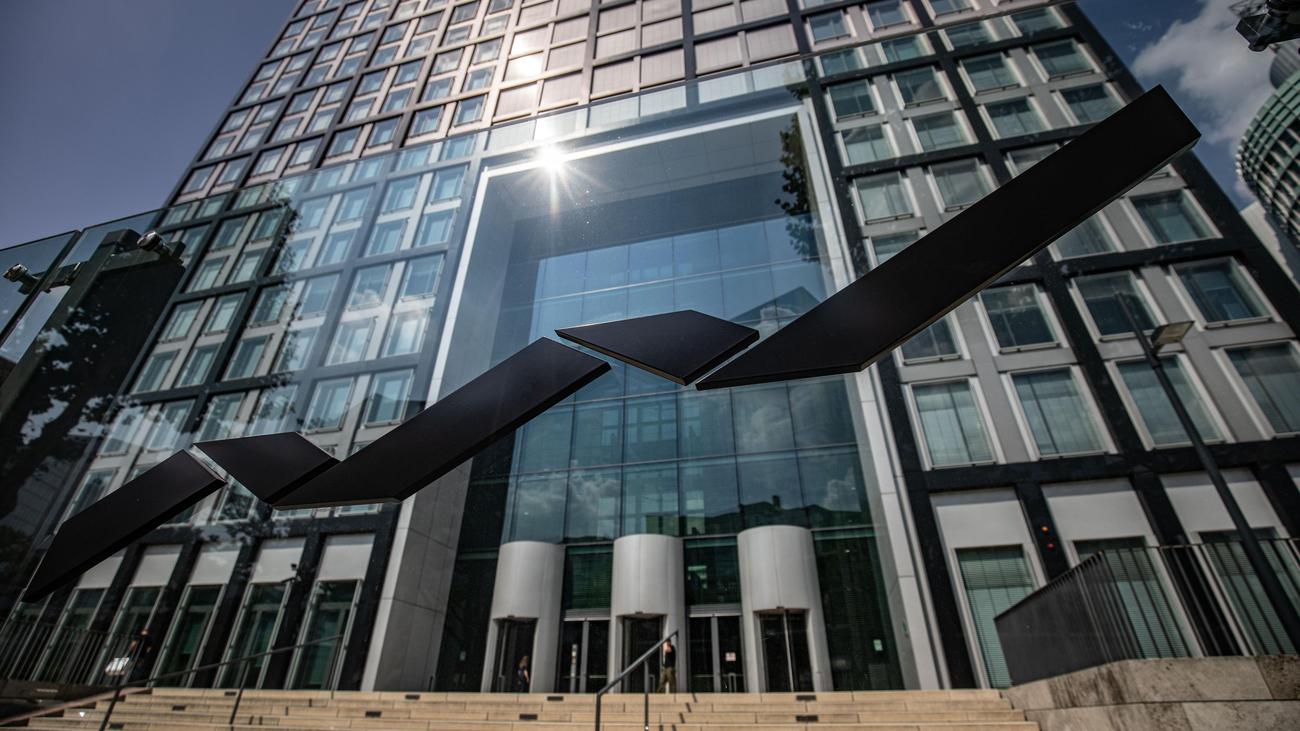 Financial market: Deutsche Börse buys data provider ISS Stoxx