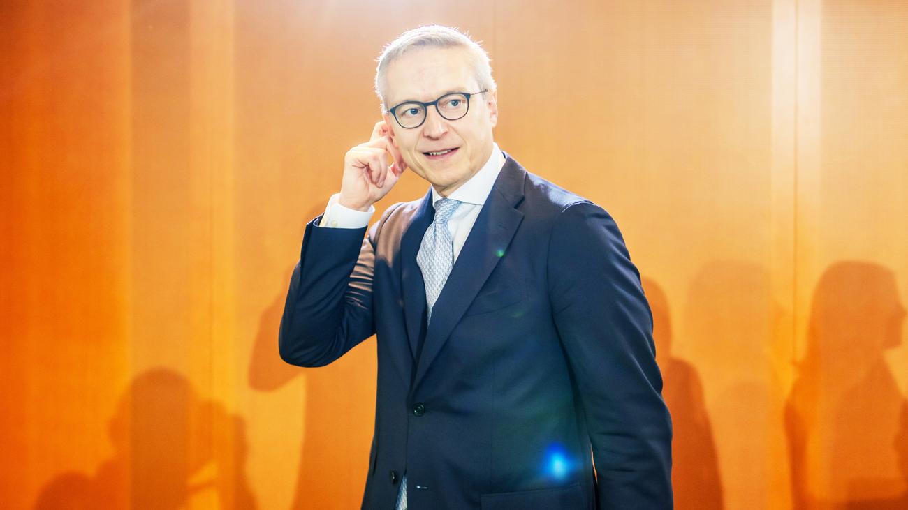 Karsten Wildberger: Money for everyone – thanks to AI?