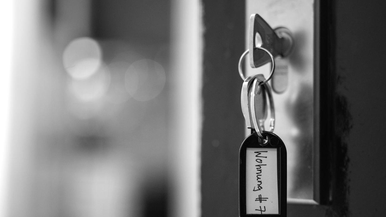 Business podcast: “Is this a bubble?”: When will housing finally become affordable again?