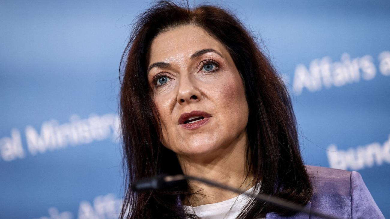 Kerosene supply: Economics Minister Reiche denies an impending kerosene shortage